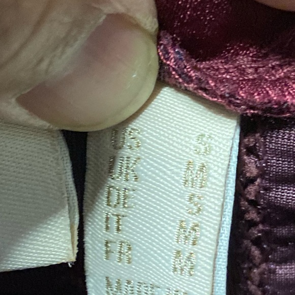 U- Maroon Textured Velvet V-Neck Cardigan - Picture 7 of 10